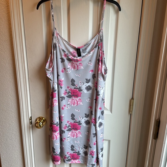 NWT CHARMOUR COOL GRAY FLORAL CHEMISE PJ GOWN 3X - Picture 2 of 7
